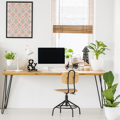 Biurko — nieodłączny element wyposażenia domowego biura